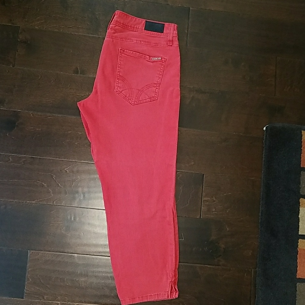 Bebe red cropped pants